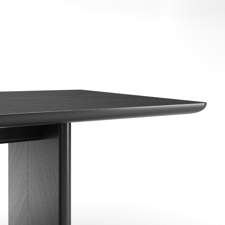 Ougi Dining Table